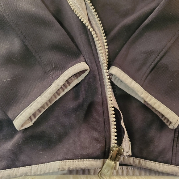 Black under armour zip up hoodie - Picture 2 of 5